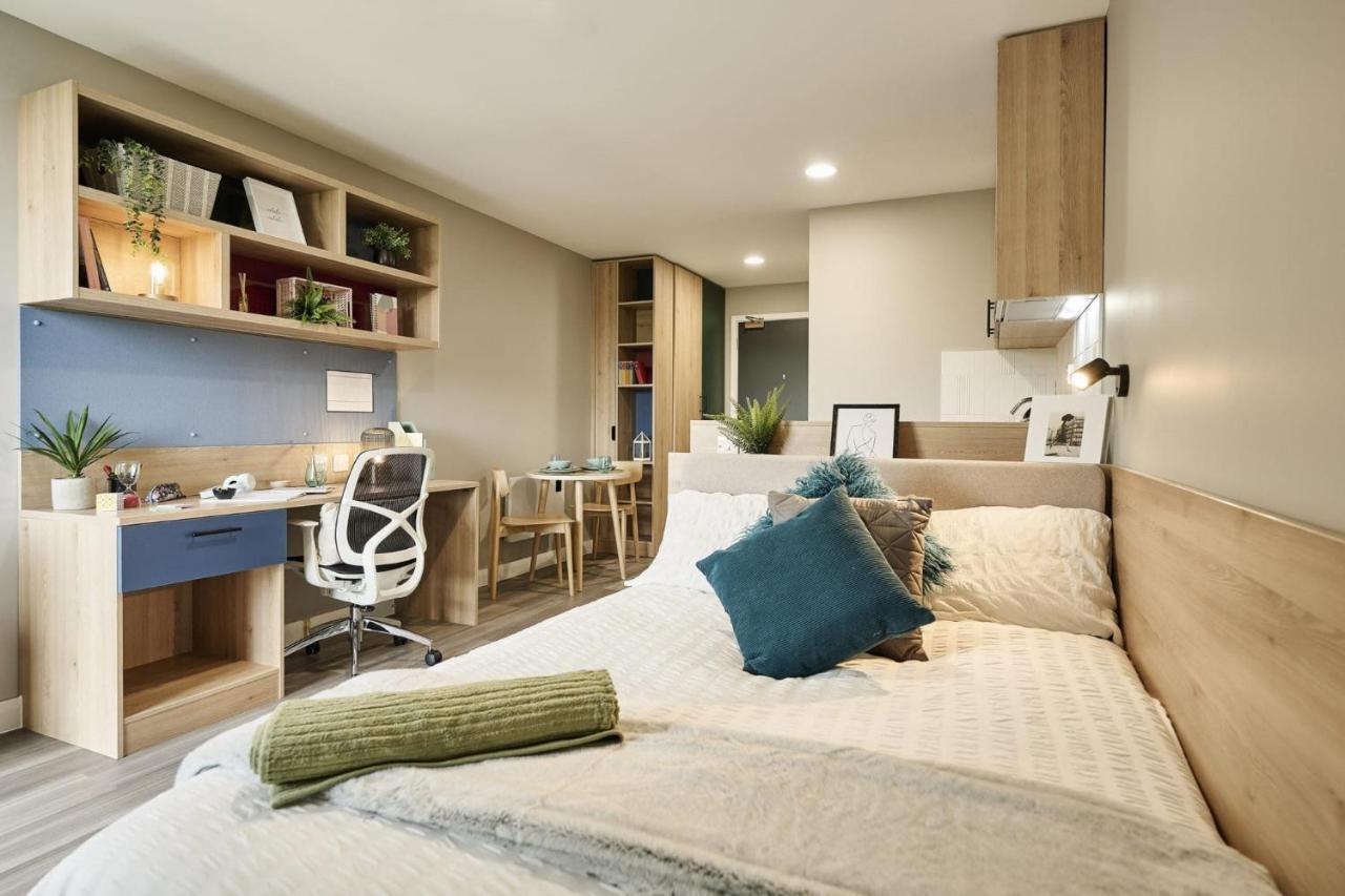 Studio Apartments At Spireworks Minutes Away From Oxford City Centre Εξωτερικό φωτογραφία