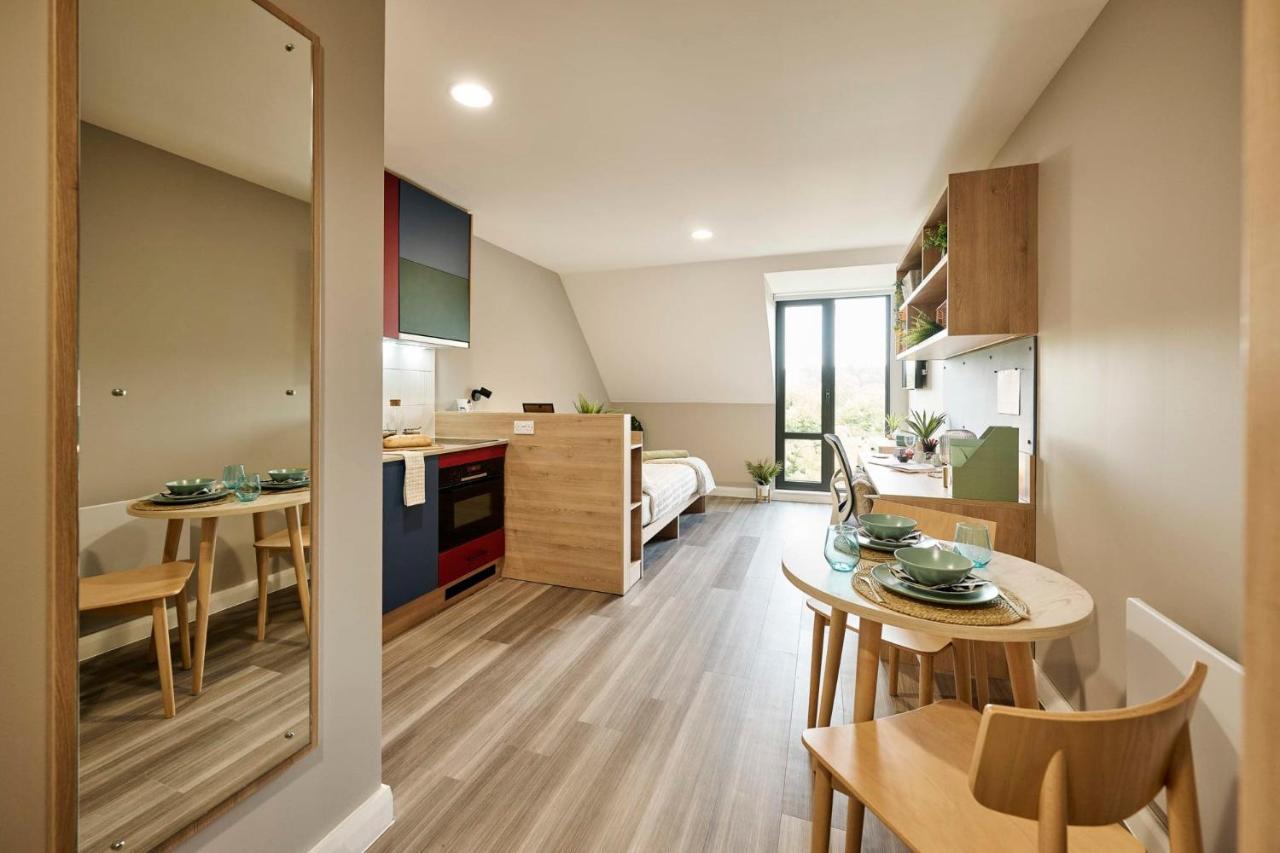 Studio Apartments At Spireworks Minutes Away From Oxford City Centre Εξωτερικό φωτογραφία